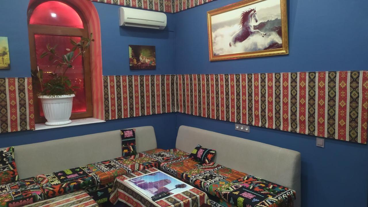 بيت شباب كاث-باكو-هوستيل المظهر الخارجي الصورة